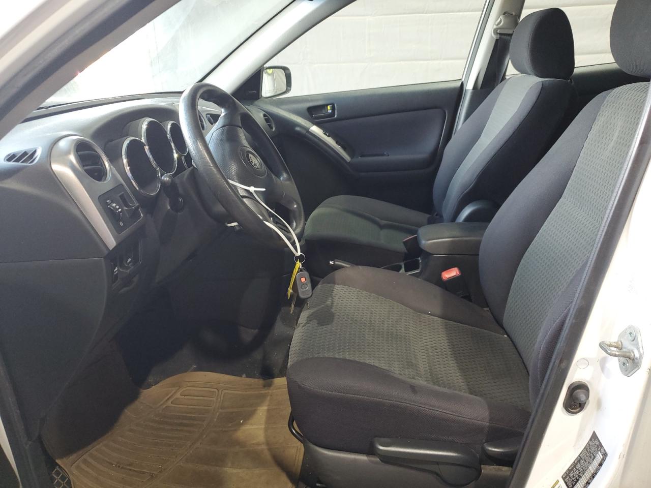 2005 Toyota Corolla Matrix Xr VIN: 2T1KR32E85C495165 Lot: 85172115