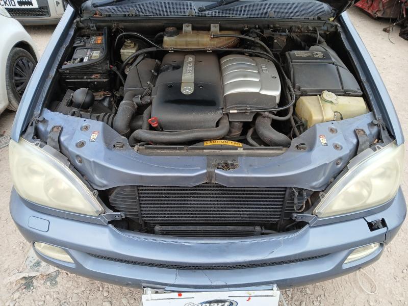 2004 MERCEDES-BENZ M CLASS ML270 CDI 5DR TIP AUTO