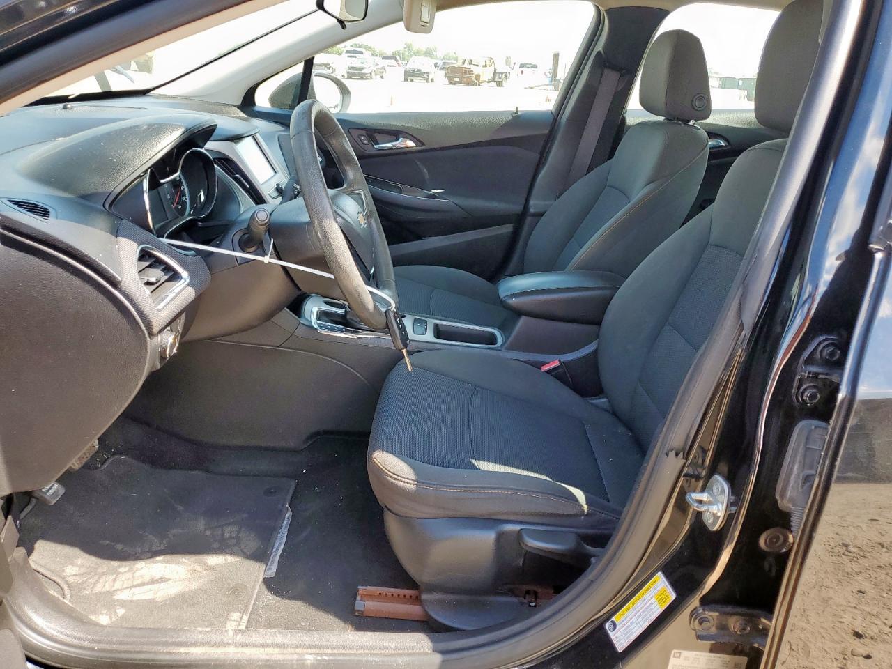 2017 Chevrolet Cruze Ls VIN: 1G1BC5SM6H7145911 Lot: 82370935