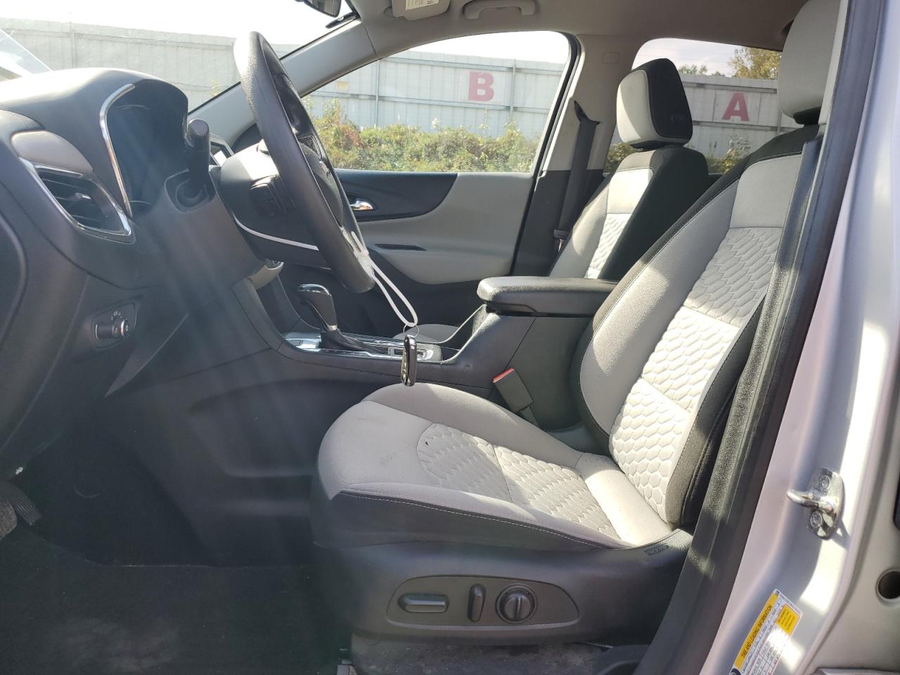 2019 Chevrolet Equinox Ls VIN: 2GNAXSEV5K6235432 Lot: 84924605