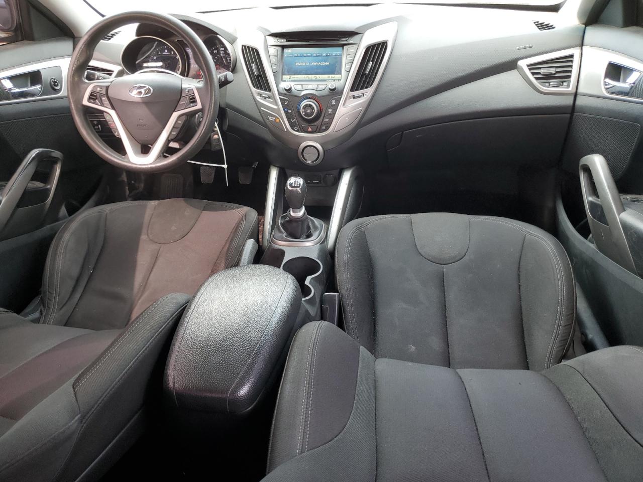 2012 Hyundai Veloster VIN: KMHTC6AD2CU024995 Lot: 82452645