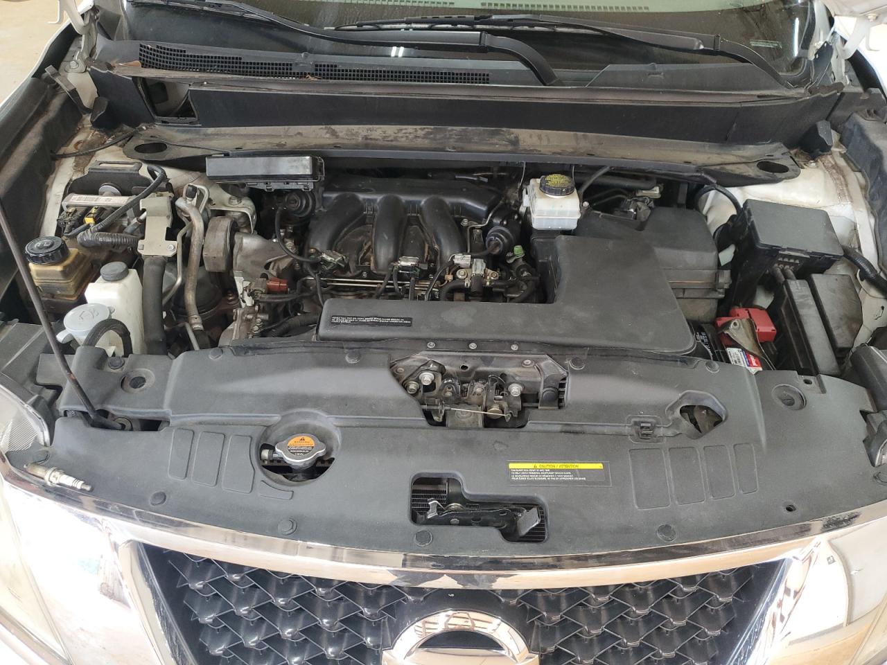 2014 Nissan Pathfinder S VIN: 5N1AR2MN4EC684323 Lot: 85390645
