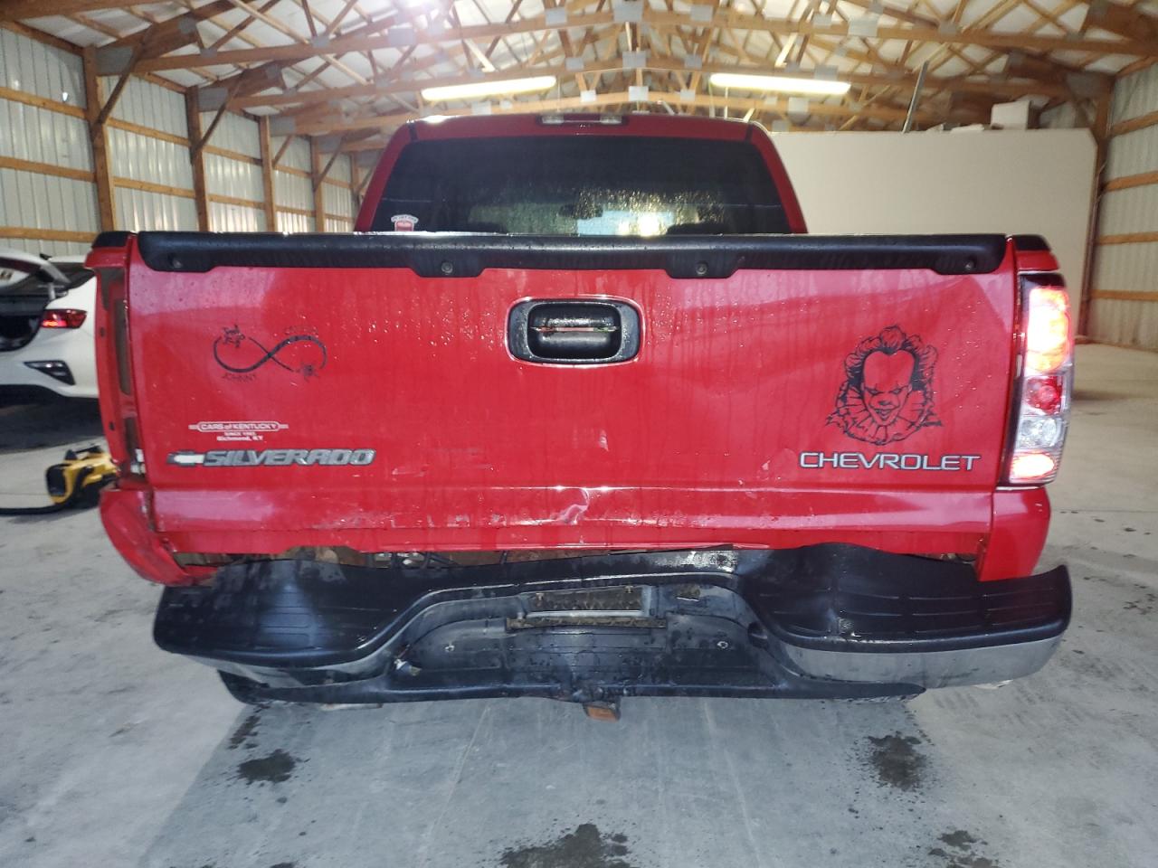 2005 Chevrolet Silverado K1500 VIN: 2GCEK13T951151510 Lot: 85176635