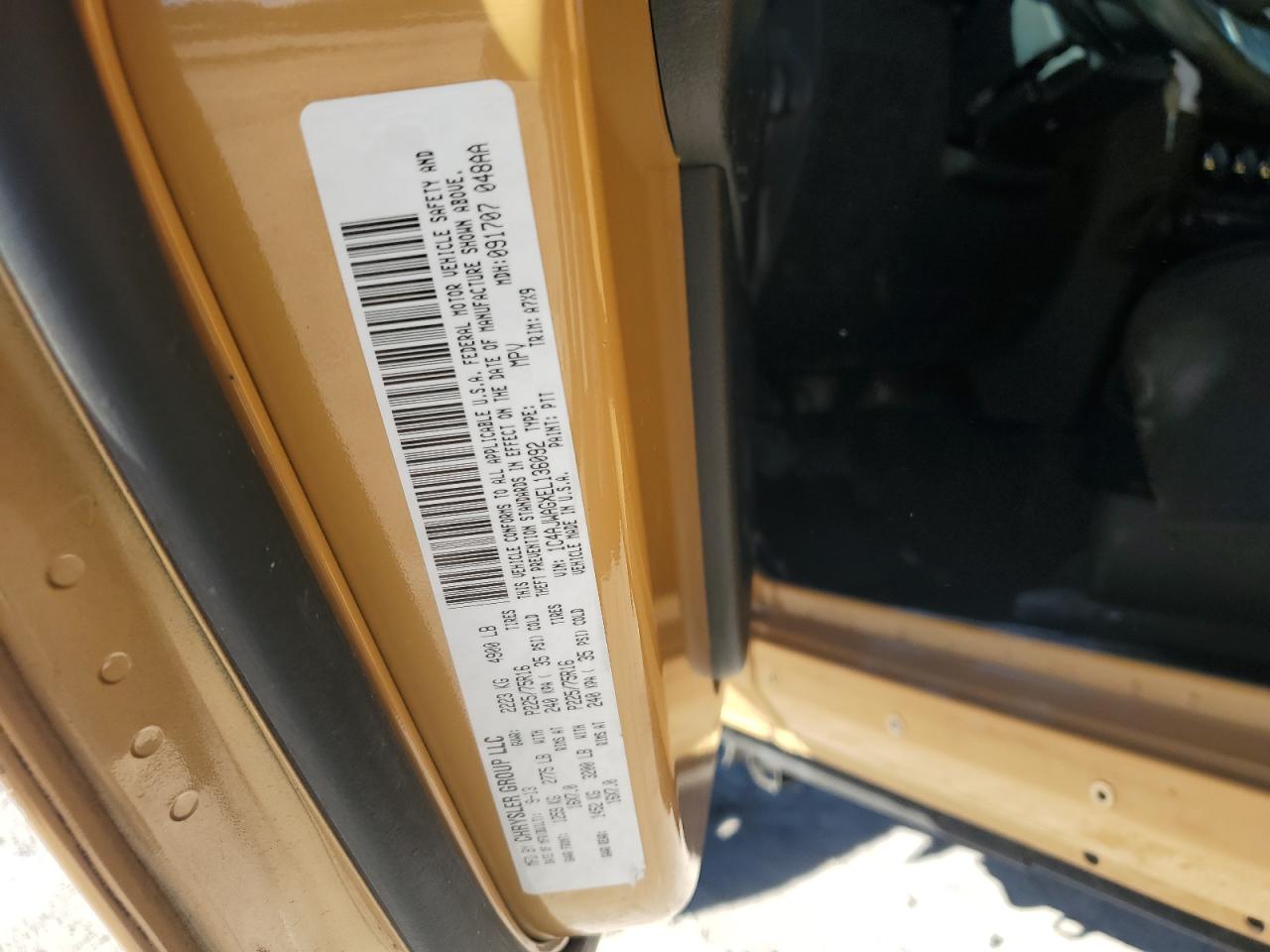 2014 Jeep Wrangler Sport VIN: 1C4AJWAGXEL136092 Lot: 84863405