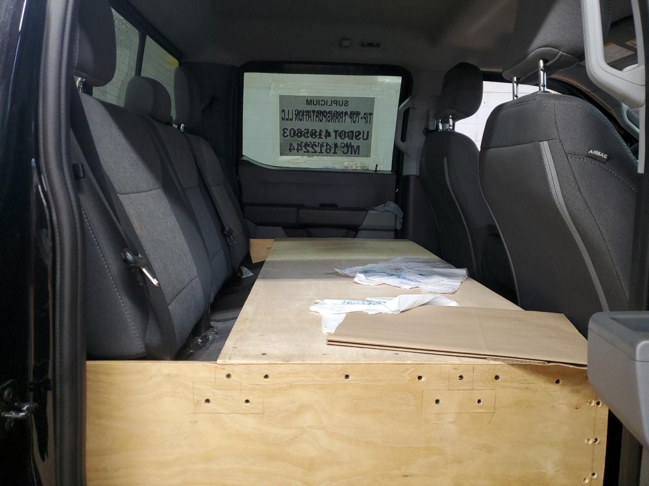 2024 Ford F350 Super - Yard Truck VIN: 1FT8W3BT9REF06243 Lot: 90355575