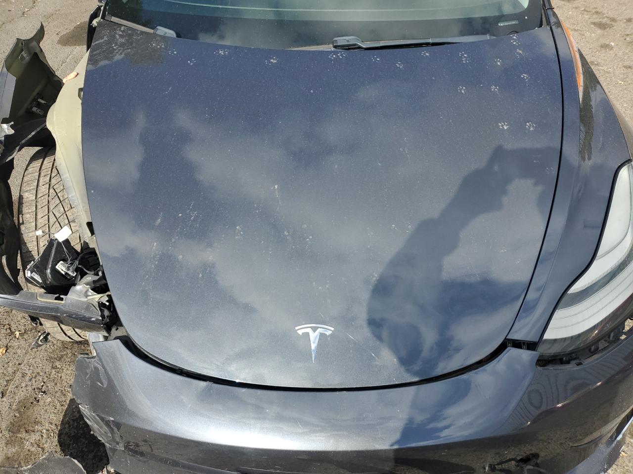 2018 Tesla Model 3 VIN: 5YJ3E1EA8JF117964 Lot: 82510195