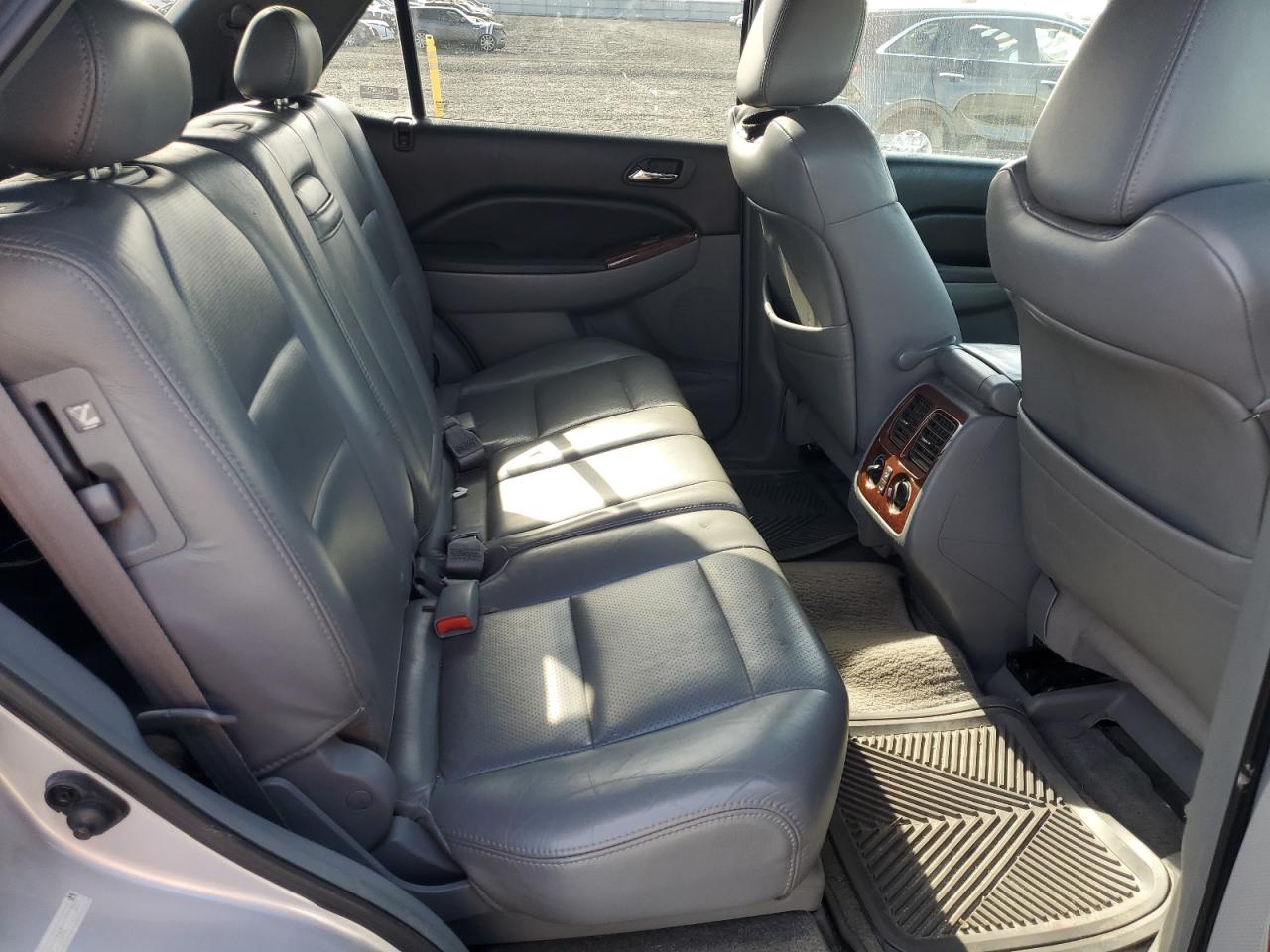 2003 Acura Mdx Touring VIN: 2HNYD18663H553770 Lot: 85913255