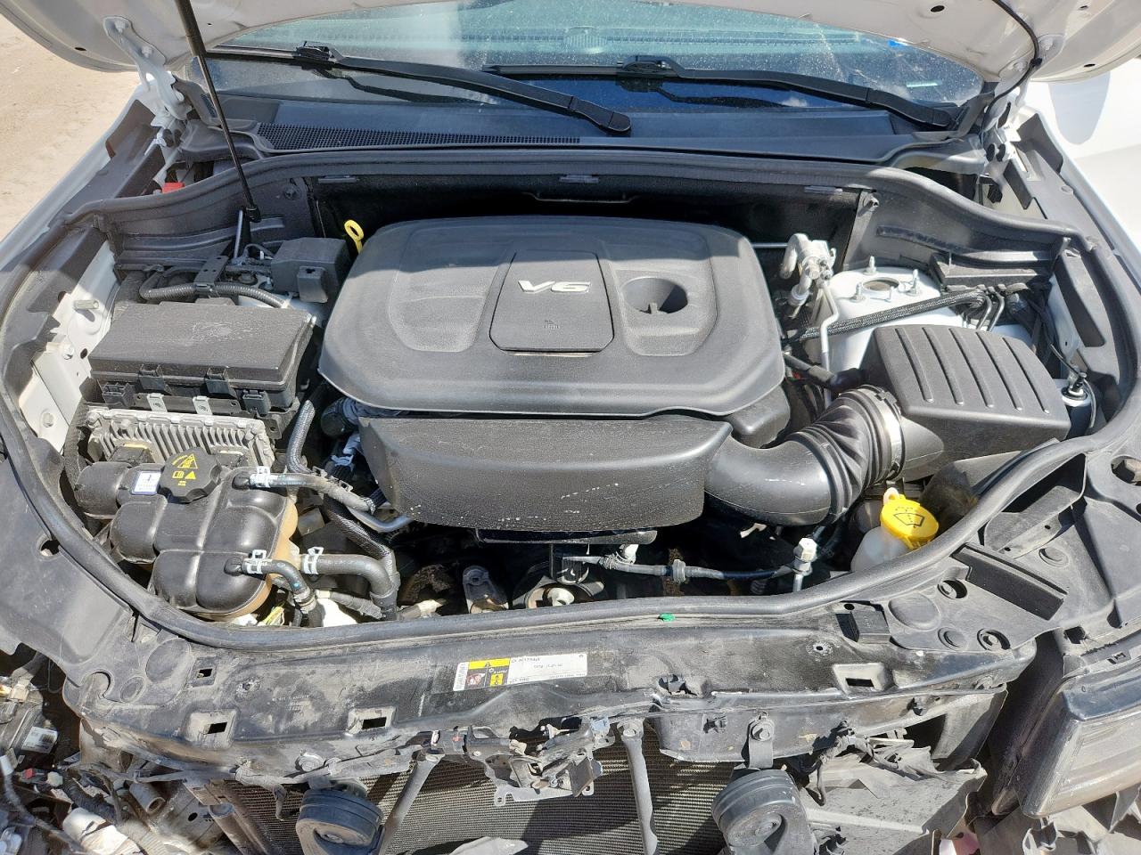 2018 Jeep Grand Cherokee Overland VIN: 1C4RJECG8JC407221 Lot: 85879975