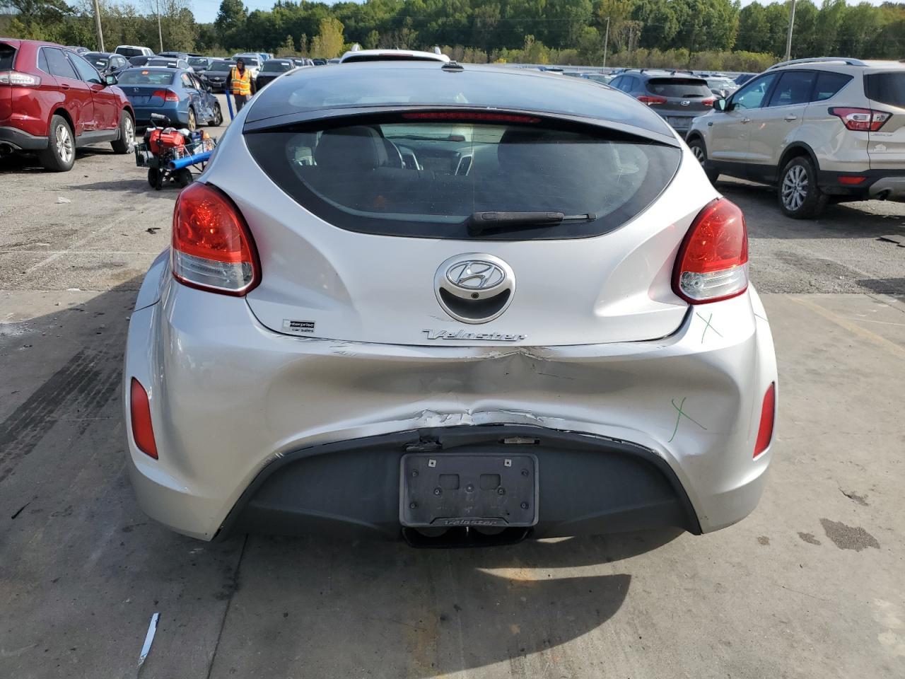 2016 Hyundai Veloster VIN: KMHTC6AD7GU277638 Lot: 85827175
