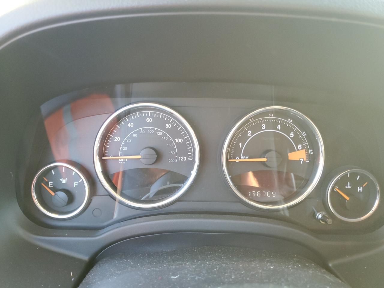 2016 Jeep Compass Latitude VIN: 1C4NJCEA7GD677667 Lot: 82513675