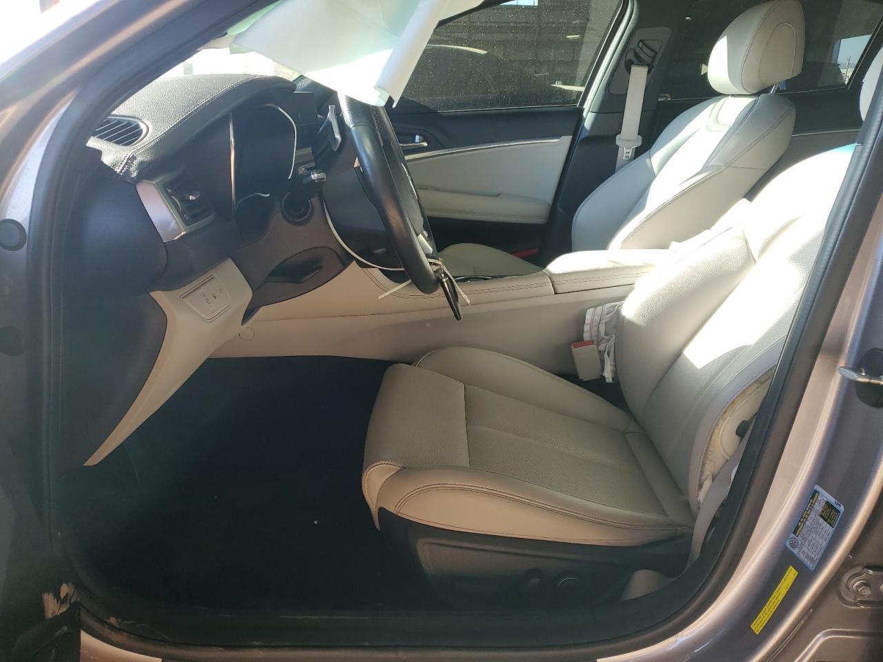 2022 Genesis G70 Base VIN: KMTG34TA0NU102921 Lot: 90111375