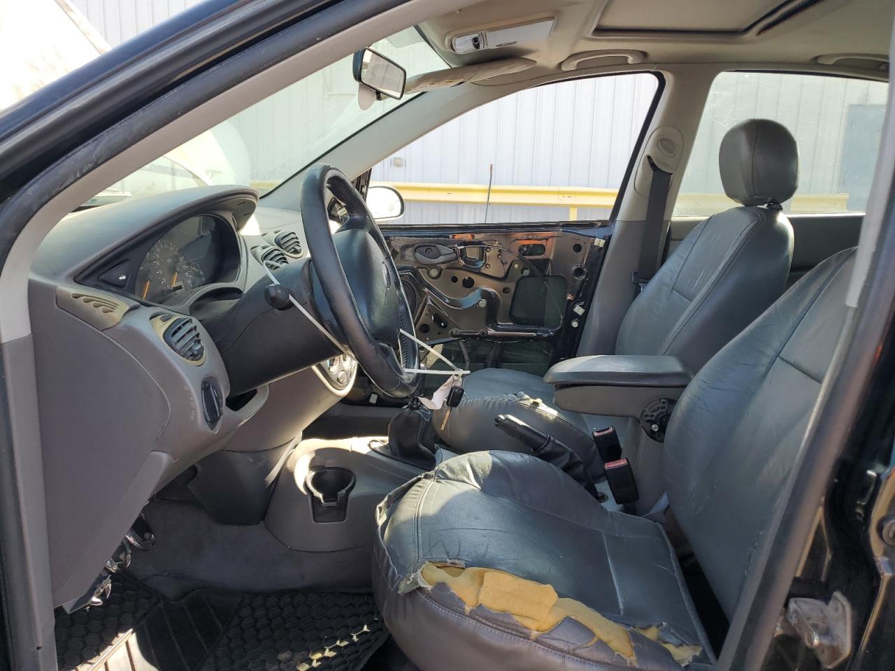 2002 Ford Focus Zx5 VIN: 3FAFP37342R185718 Lot: 85726725