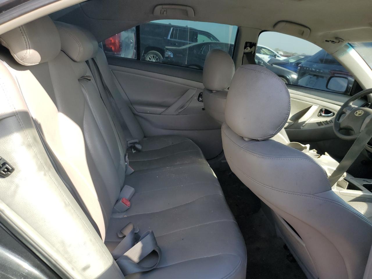 2011 Toyota Camry Base VIN: 4T1BF3EK2BU643847 Lot: 84174115