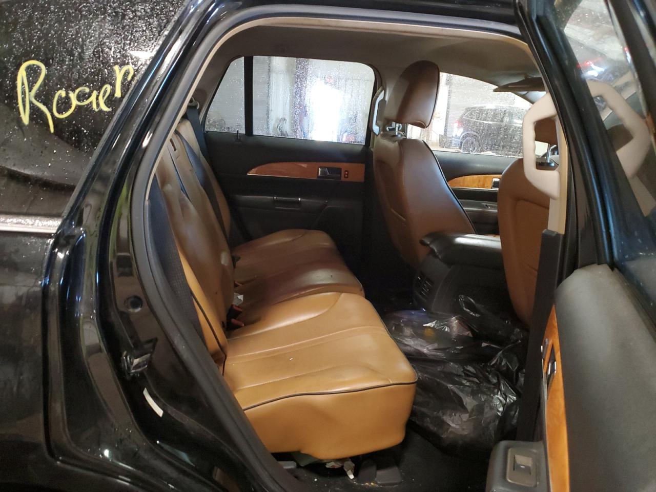 2011 Lincoln Mkx VIN: 2LMDJ8JKXBBJ27031 Lot: 85941135