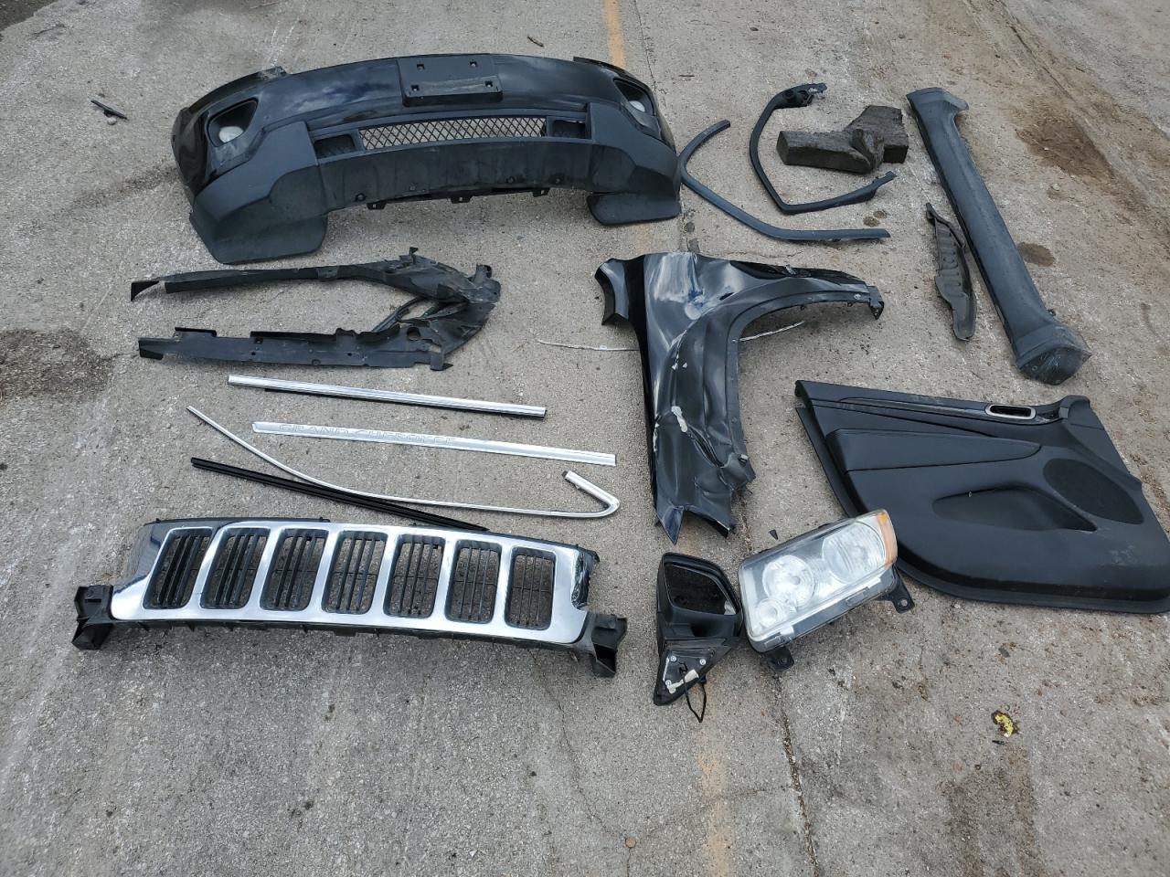 2013 Jeep Grand Cherokee Laredo VIN: 1C4RJFAG9DC587659 Lot: 85188585