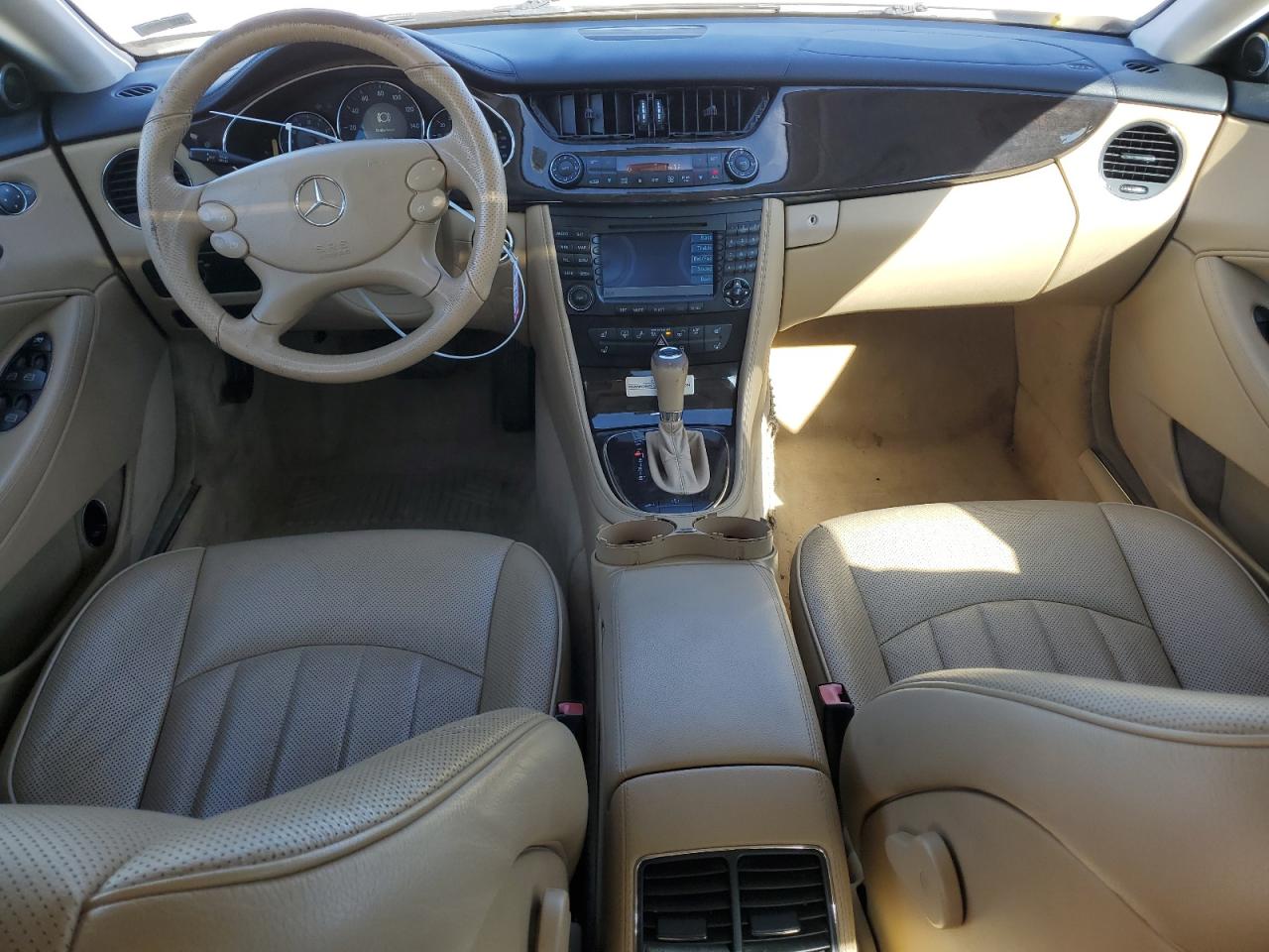 2008 Mercedes-Benz Cls 550 VIN: WDDDJ72X48A127055 Lot: 90070685