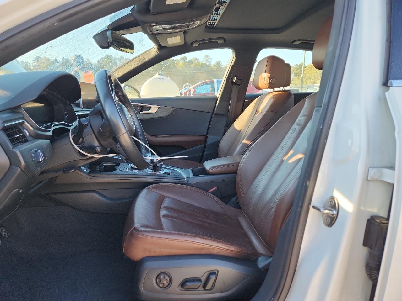 2018 Audi A4 Premium Plus VIN: WAUENAF49JA203016 Lot: 87019565