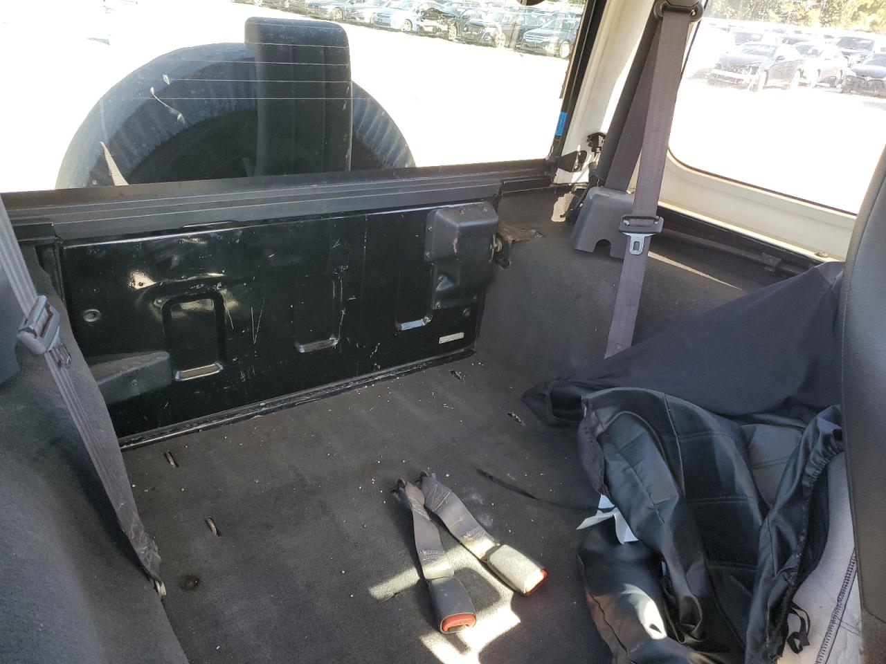 2000 Jeep Wrangler / Tj Sport VIN: 1J4FA49S1YP796600 Lot: 82574545