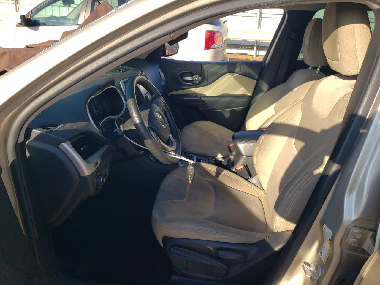 2015 Jeep Cherokee Sport VIN: 1C4PJLAB5FW584818 Lot: 84791205