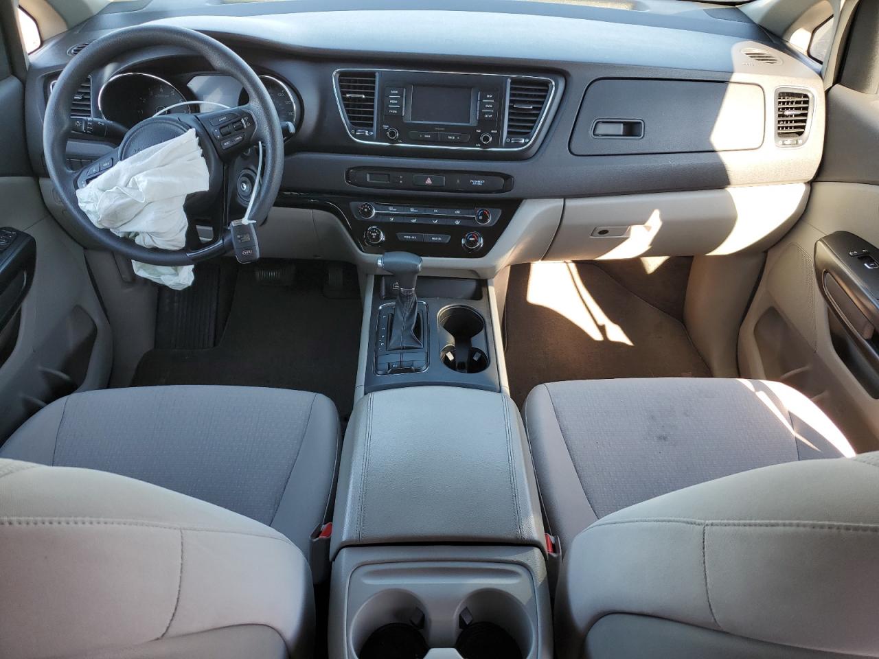 2018 Kia Sedona Lx VIN: KNDMB5C18J6397811 Lot: 87269095