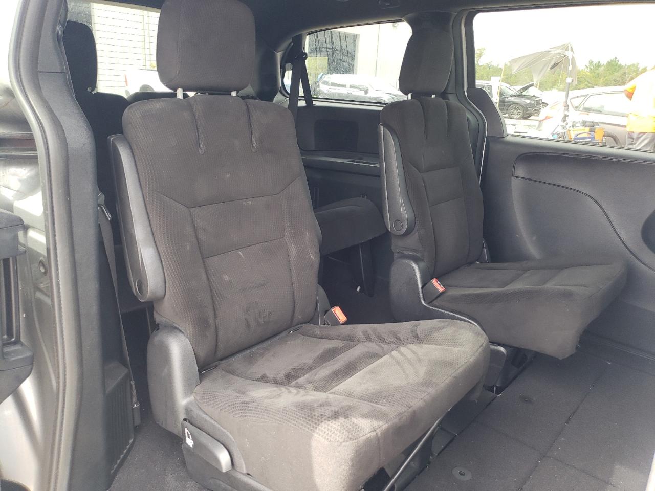 2015 Dodge Grand Caravan Se VIN: 2C4RDGBG2FR737777 Lot: 82349275