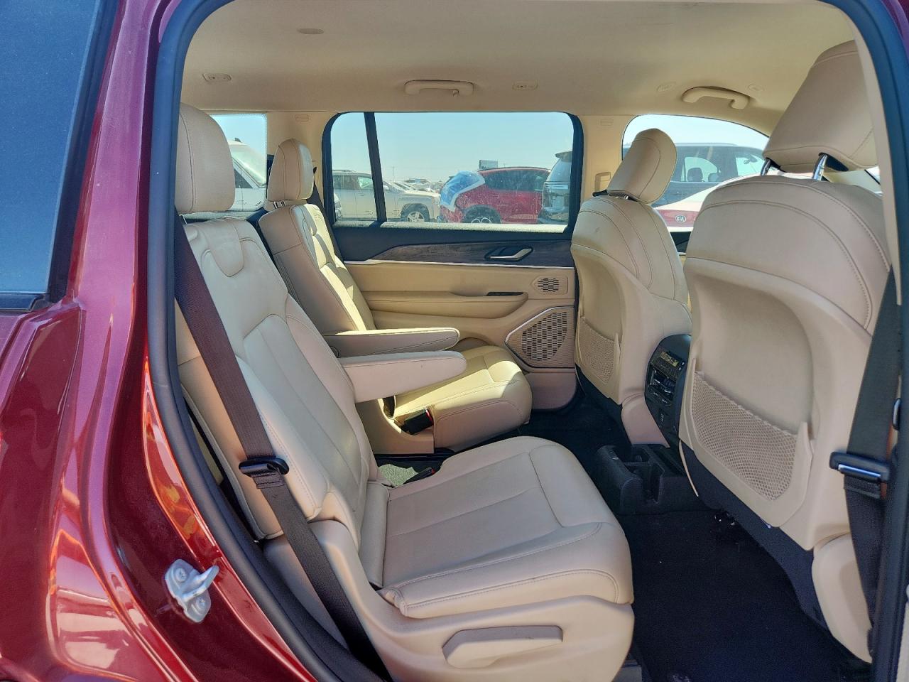 2022 Jeep Grand Cherokee L Limited VIN: 1C4RJJBG2N8636836 Lot: 82183105