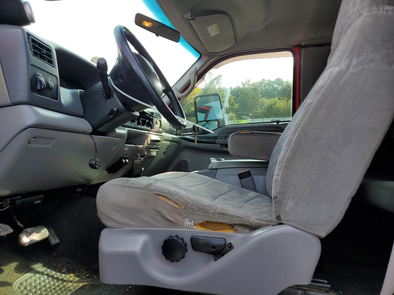 2000 Ford F250 Super Duty VIN: 1FTNX21F8YEC04852 Lot: 85697265