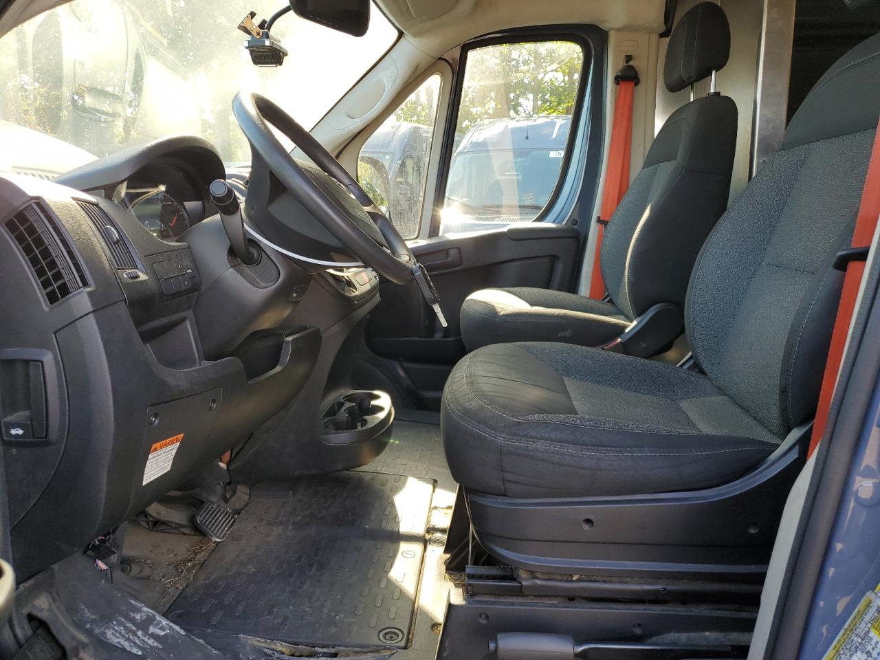 2020 Ram Promaster 3500 3500 High VIN: 3C6URVJG7LE136404 Lot: 84786575