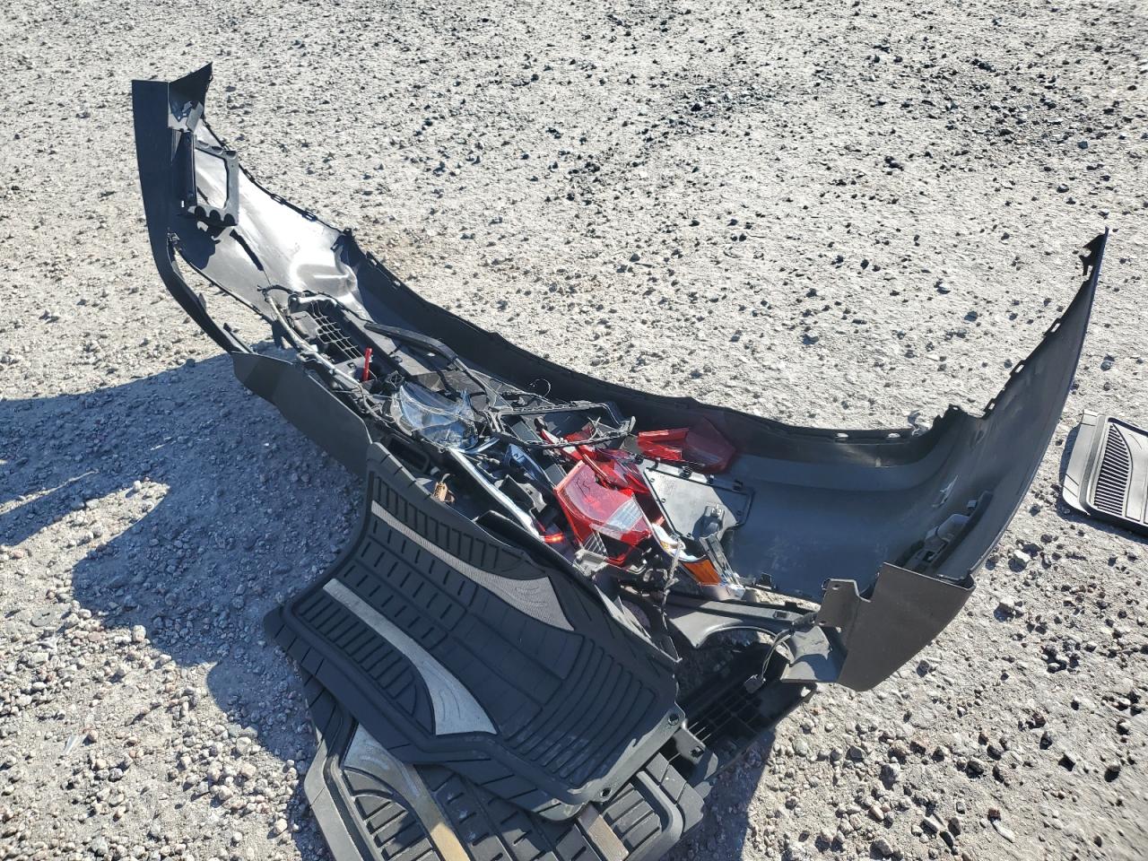 2022 Ford Mustang Ma VIN: 1FATP8UH3N5120835 Lot: 82656565