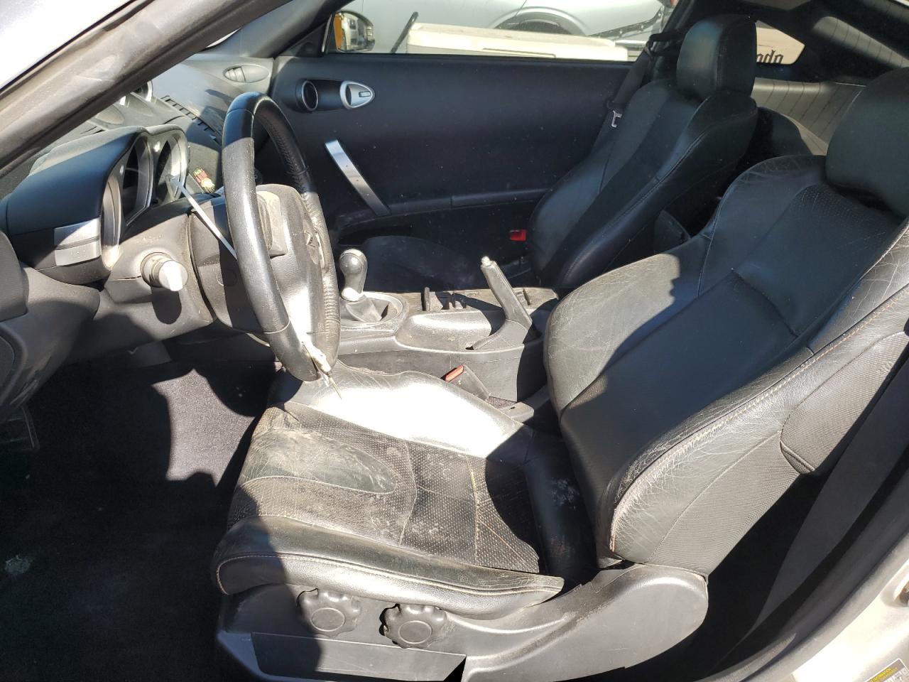 2004 Nissan 350Z Coupe VIN: JN1AZ34E44T064664 Lot: 82631685