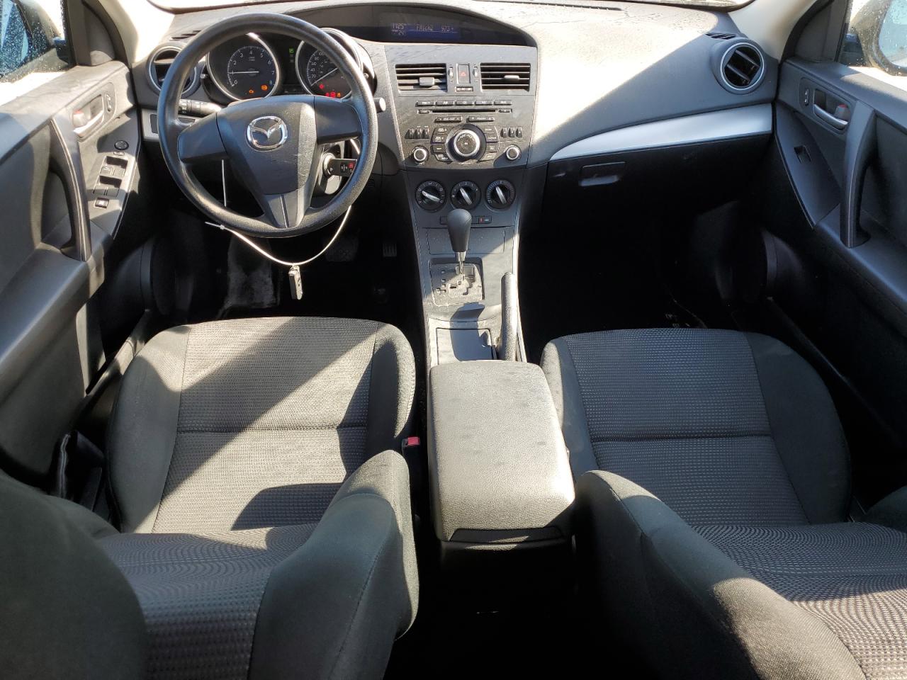 2013 Mazda 3 I VIN: JM1BL1UF6D1846881 Lot: 80359375
