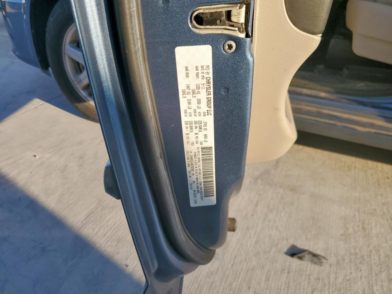 2011 Chrysler Town & Country Touring VIN: 2A4RR5DG4BR782999 Lot: 85193275