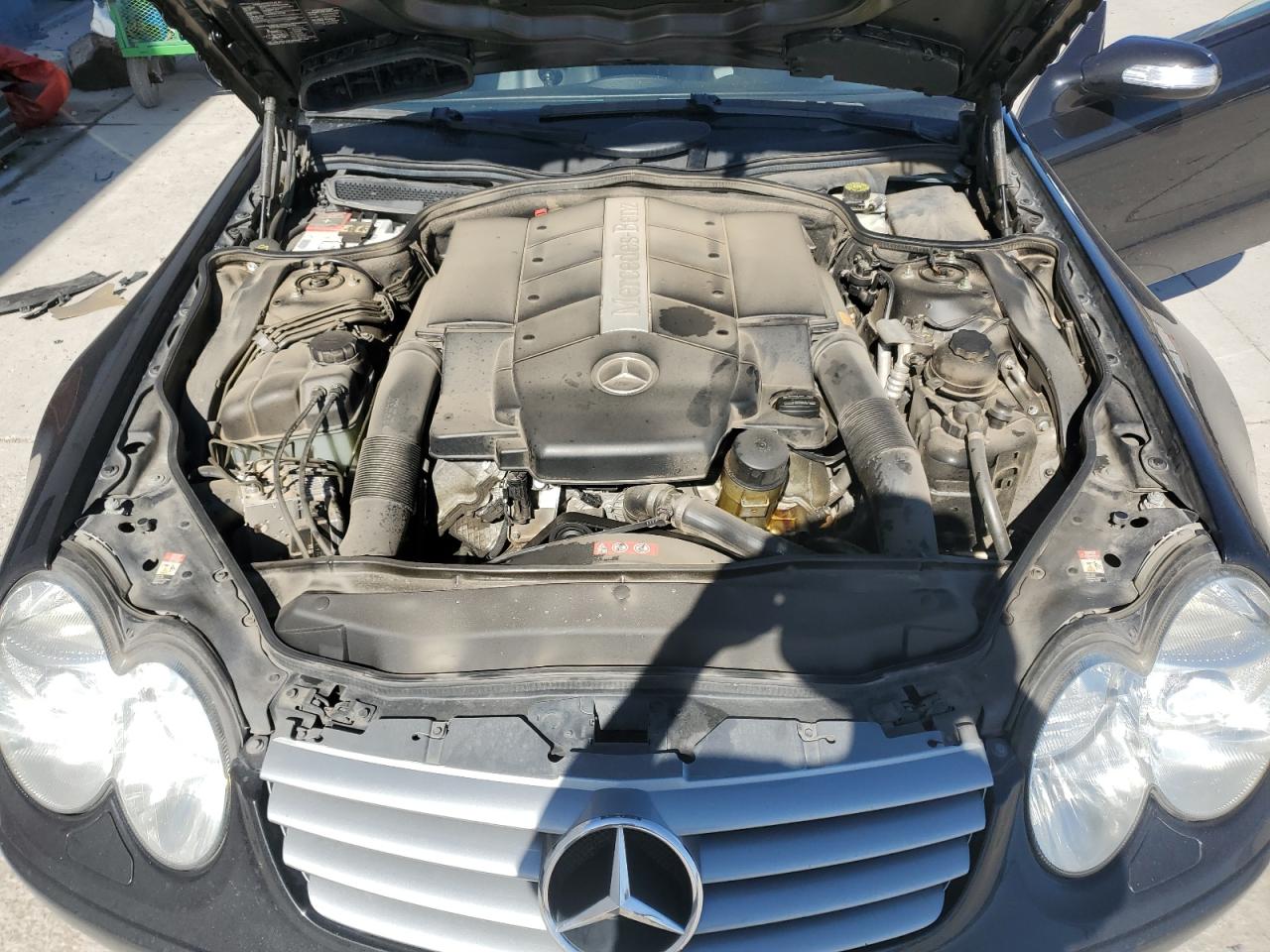 2004 Mercedes-Benz Sl 500 VIN: WDBSK75F04F081415 Lot: 86217815