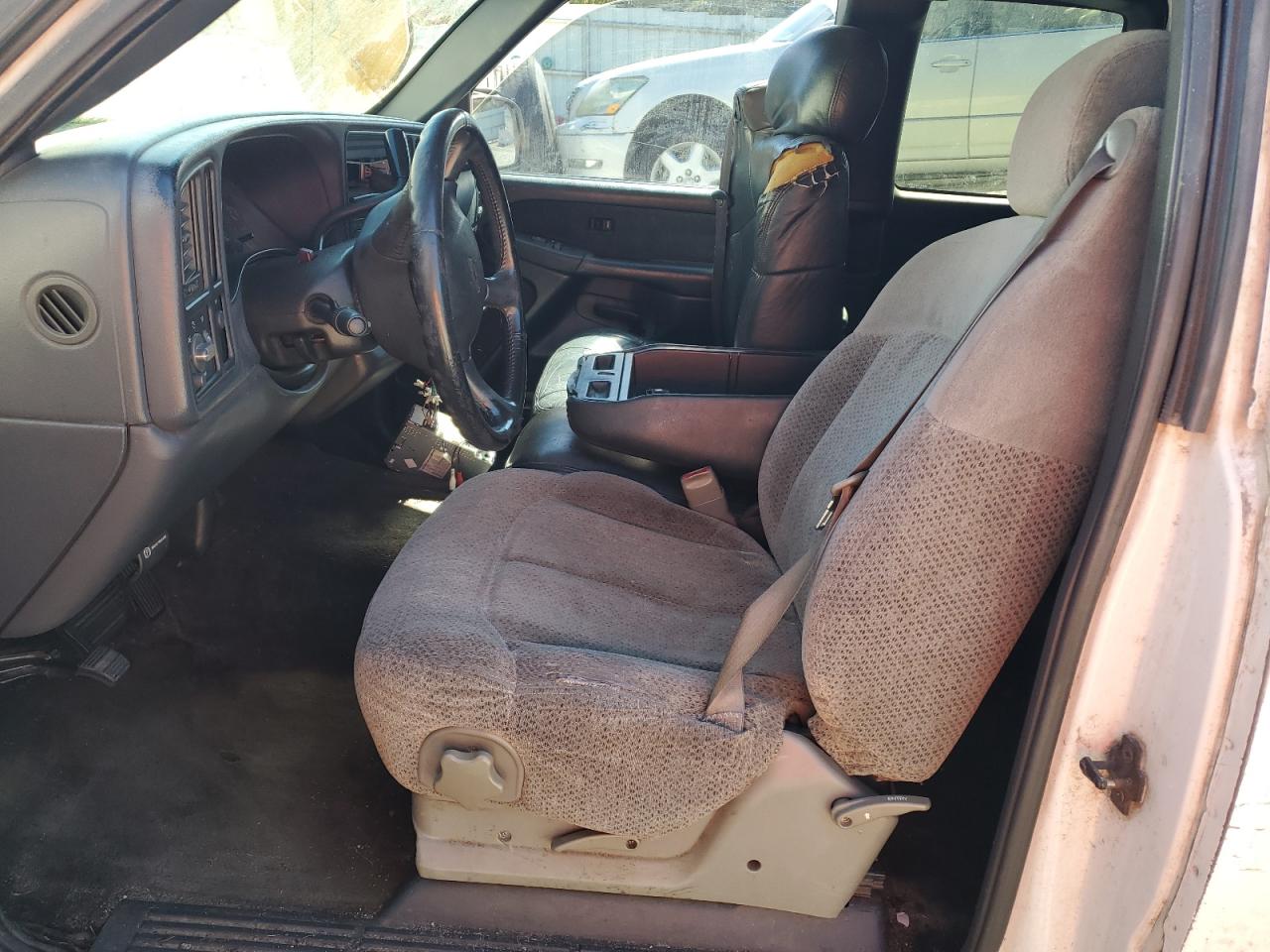 2000 Chevrolet Silverado VIN: 2GCEC19T0Y1104018 Lot: 86139185