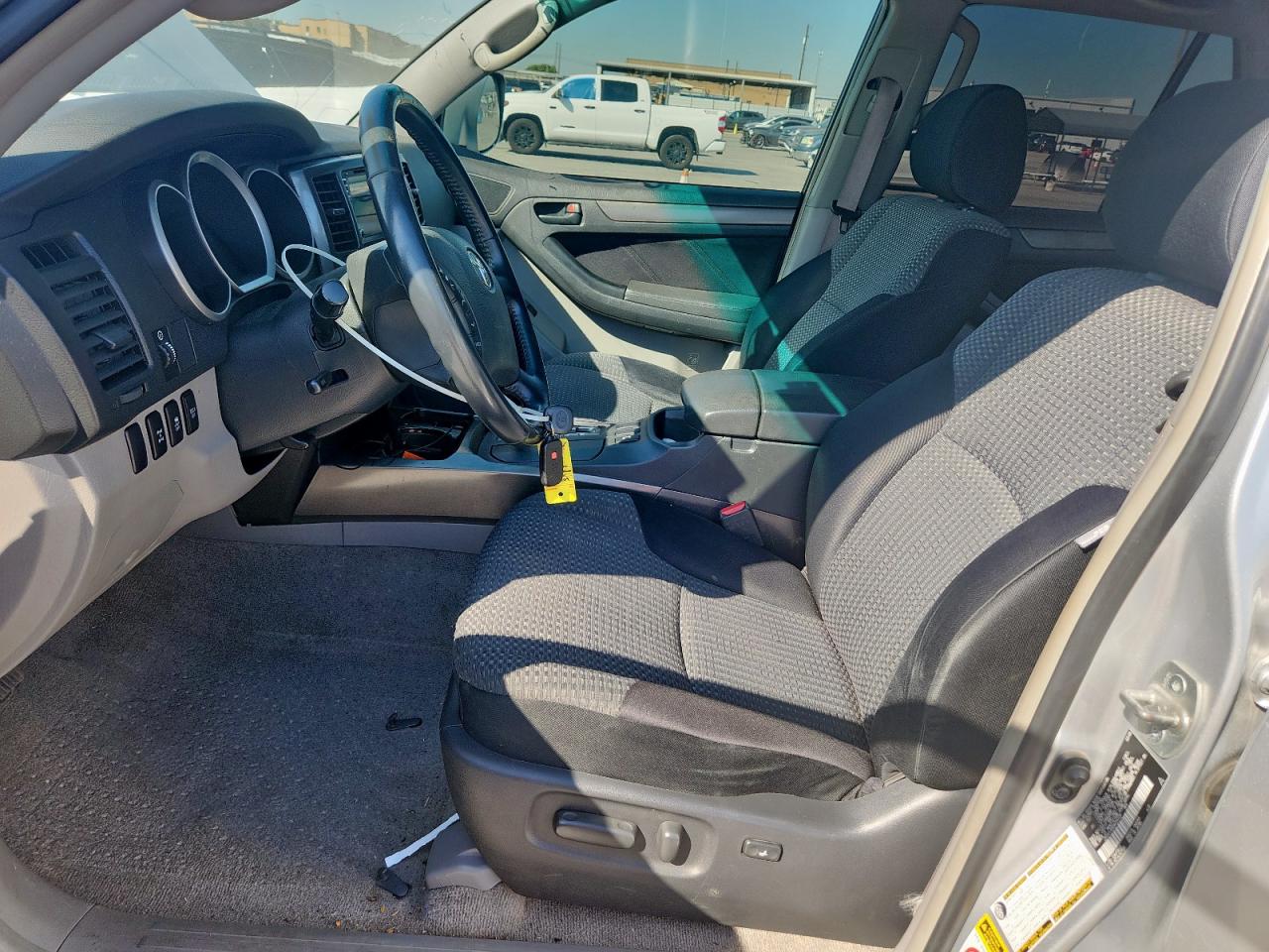 2008 Toyota 4Runner Sr5 VIN: JTEBU14R88K026109 Lot: 85766035