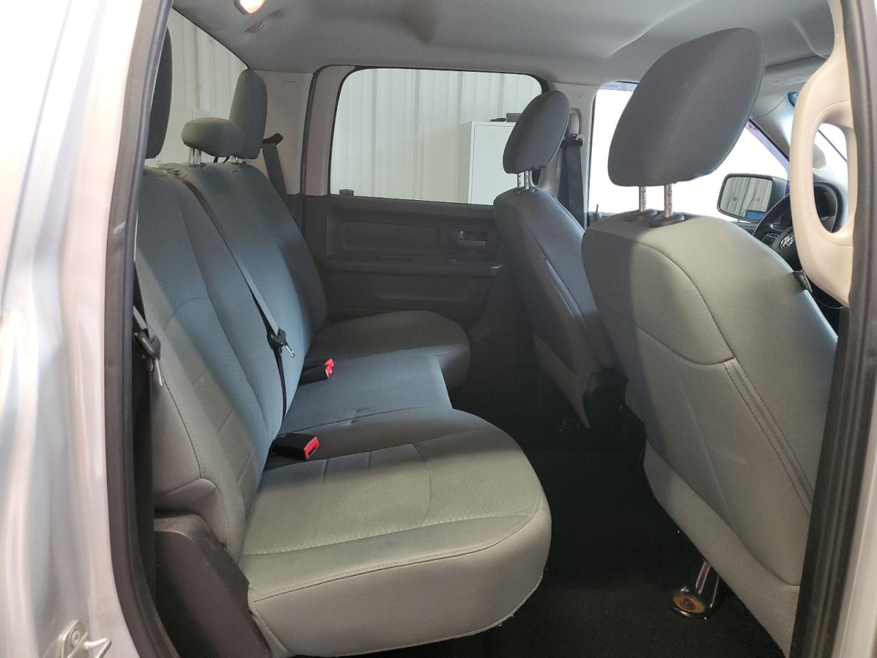 2016 Ram 1500 St VIN: 1C6RR7KT5GS158529 Lot: 85118845