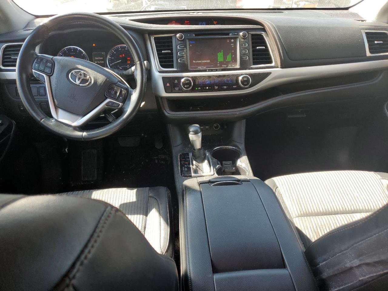 2019 Toyota Highlander Le VIN: 5TDZZRFH9KS341394 Lot: 82397665