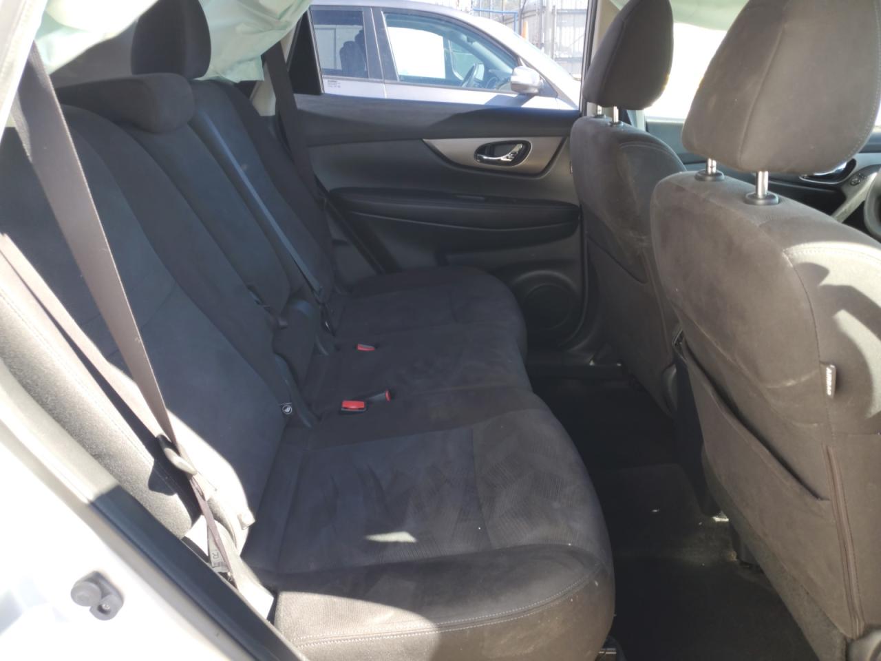 2015 Nissan Rogue S VIN: KNMAT2MT4FP536977 Lot: 85699335