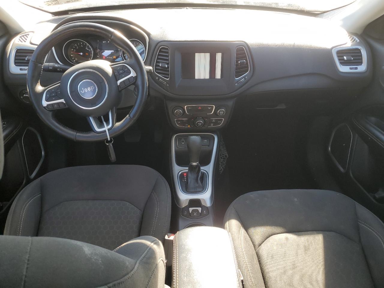 2019 Jeep Compass Sport VIN: 3C4NJCAB2KT685774 Lot: 81346225