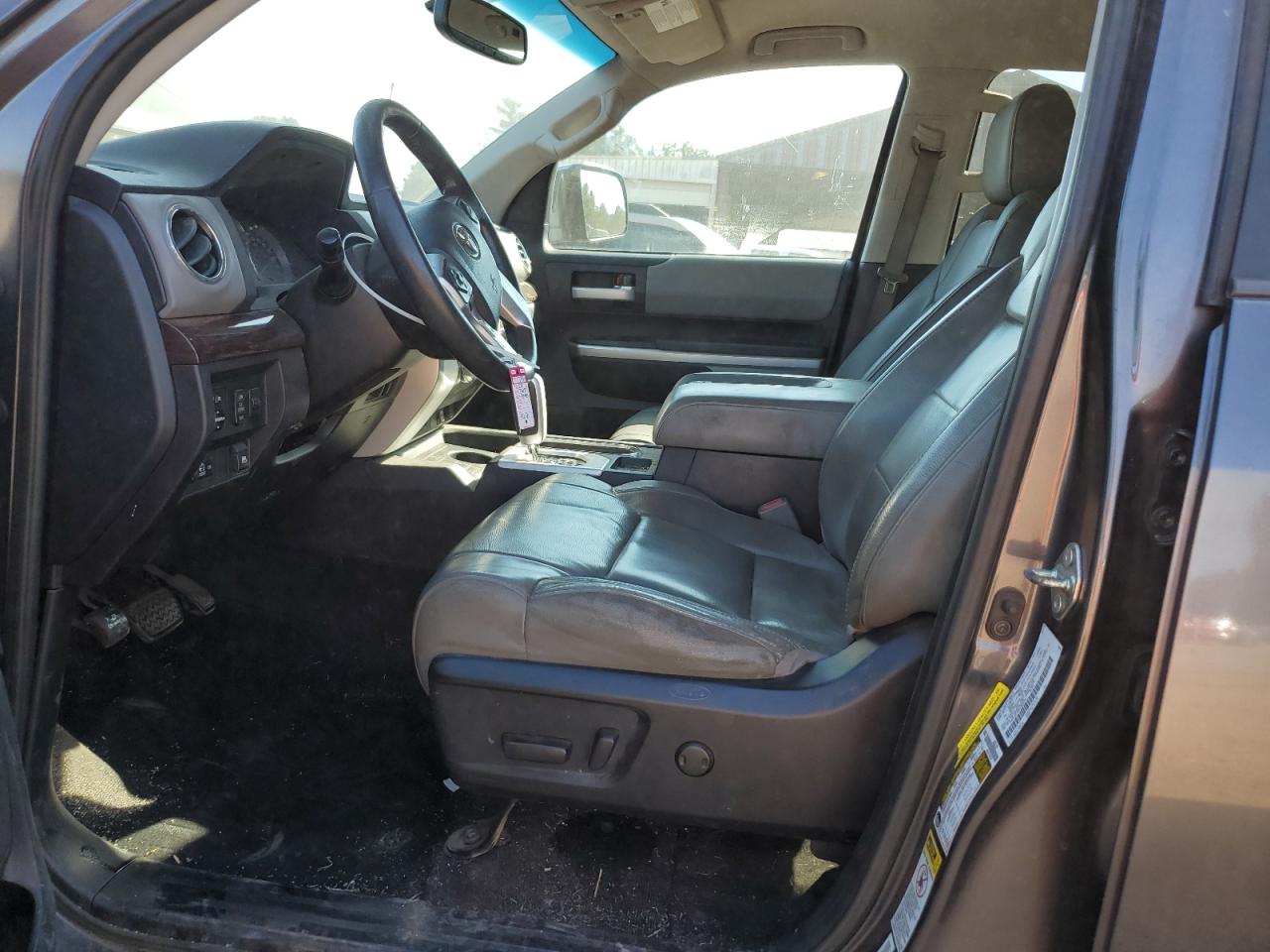 2016 Toyota Tundra Crewmax Limited VIN: 5TFFW5F10GX202666 Lot: 84543475