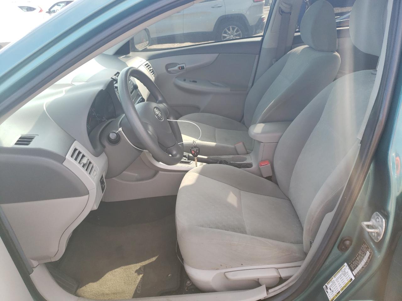 2009 Toyota Corolla Base VIN: 2T1BU40E59C065686 Lot: 84425945