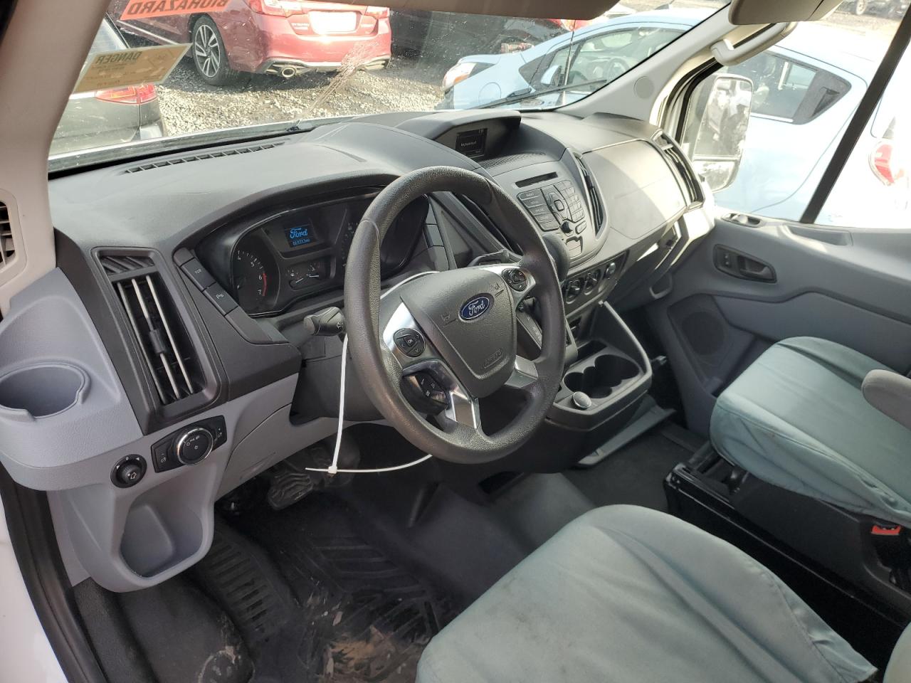 2019 Ford Transit T-250 VIN: 1FTYR2CG8KKB24117 Lot: 84599965