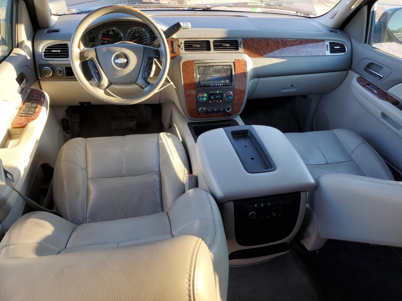 2008 Chevrolet Tahoe C1500 VIN: 1GNFC13068R160305 Lot: 86533105