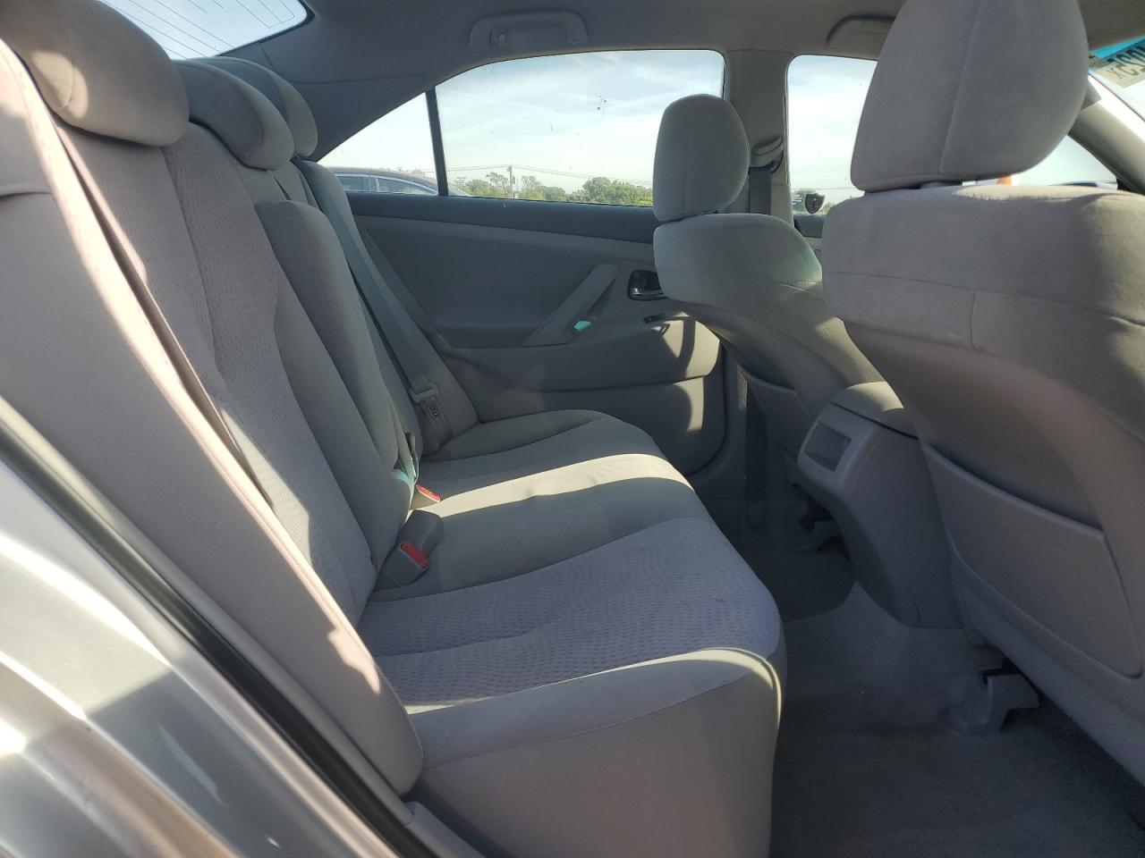 2010 Toyota Camry Base VIN: 4T1BF3EKXAU109963 Lot: 81974025