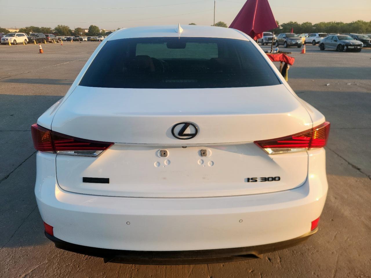 2019 Lexus Is 300 VIN: JTHBA1D24K5087011 Lot: 84052165
