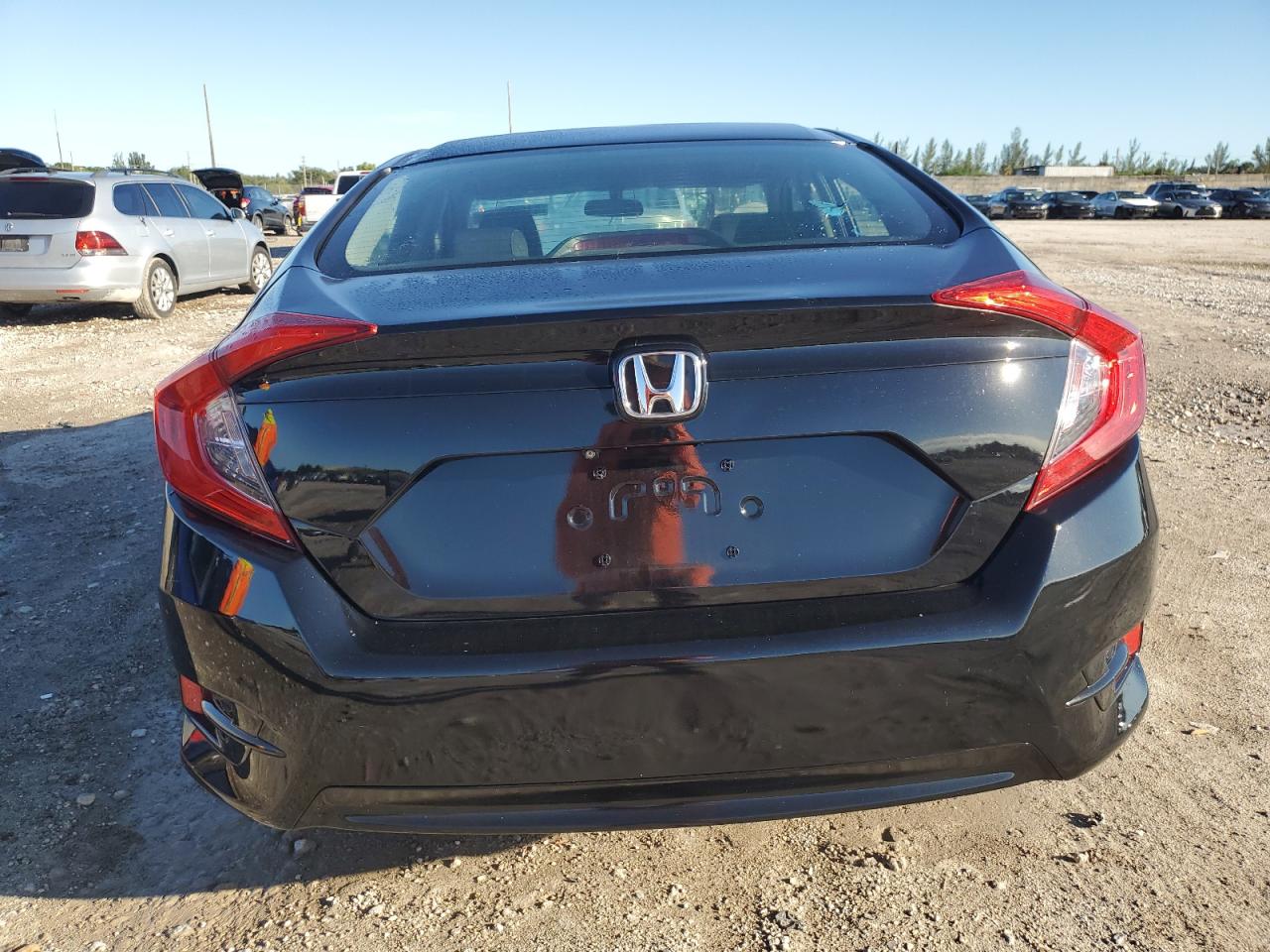 2016 Honda Civic Ex VIN: 19XFC2F77GE225048 Lot: 81983725