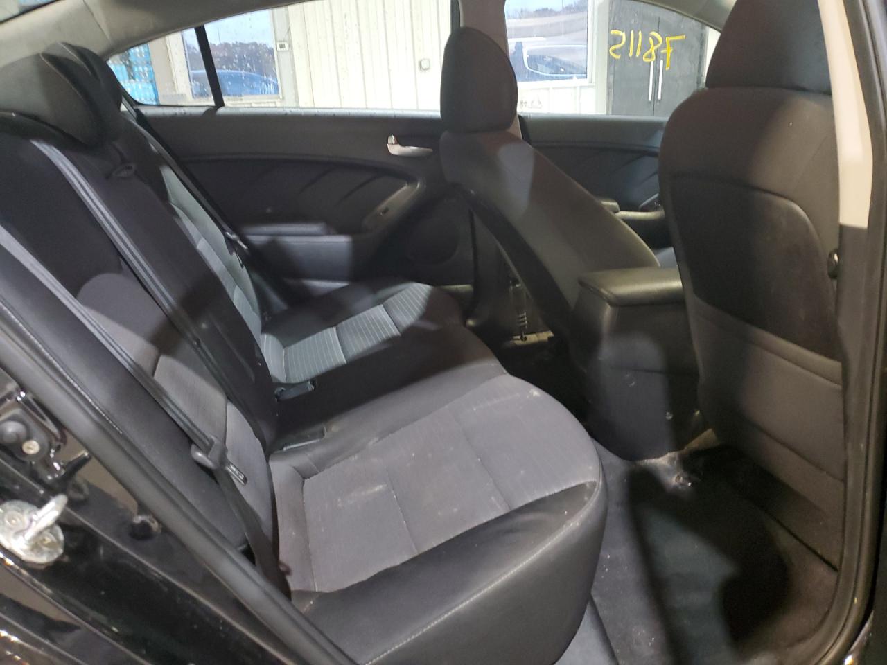 2017 Kia Forte Lx VIN: 3KPFL4A78HE104937 Lot: 89919495