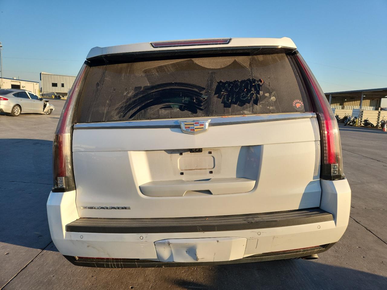 1GYS4CKJ1KR265412 2019 Cadillac Escalade Premium Luxury