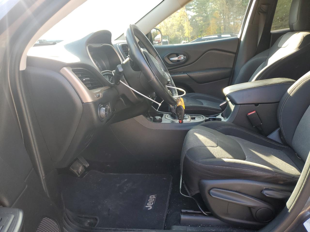 2014 Jeep Cherokee Latitude VIN: 1C4PJMCS0EW152140 Lot: 89499005