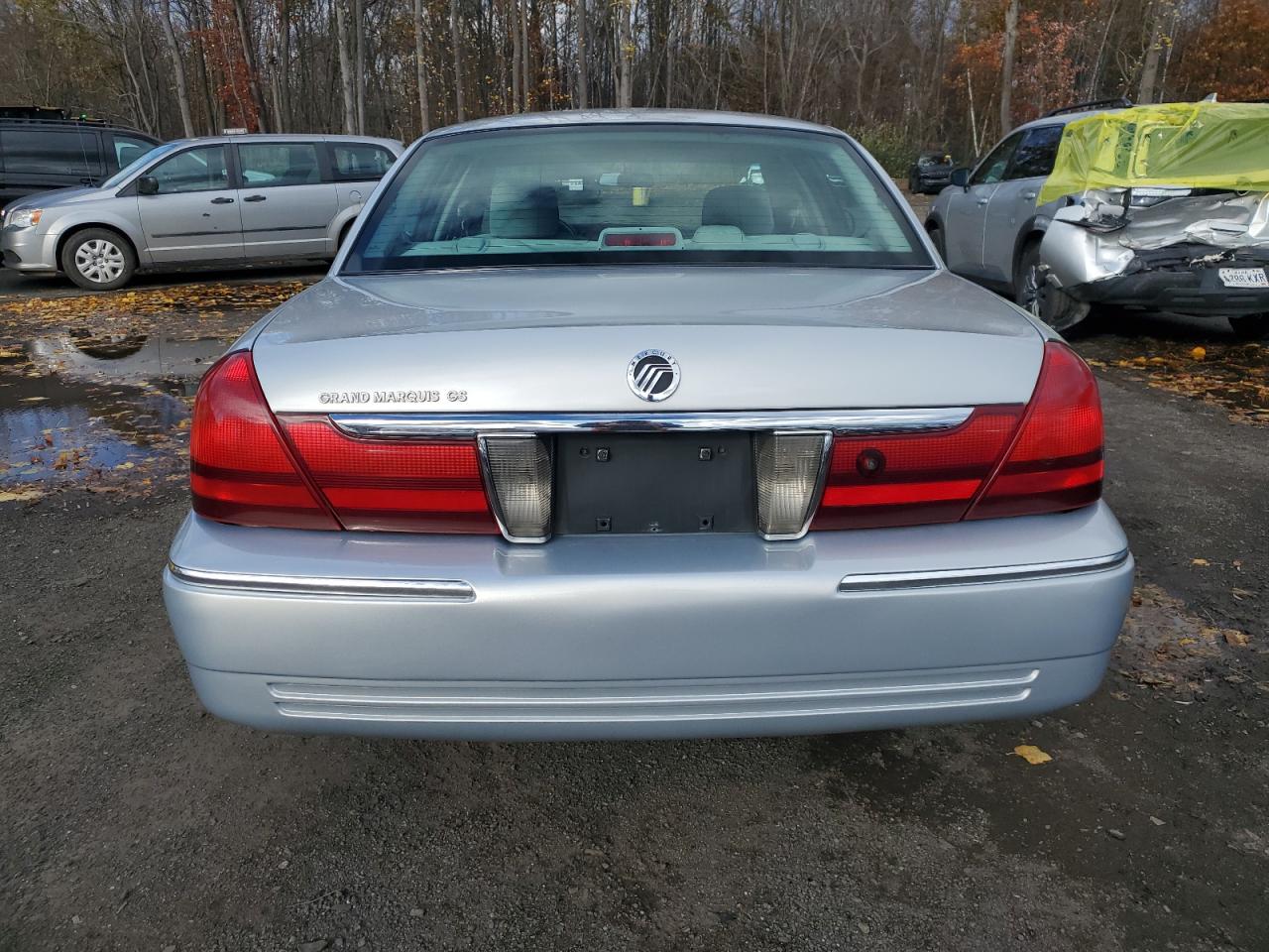 2003 Mercury Grand Marquis Gs VIN: 2MEFM74W93X663819 Lot: 90864285